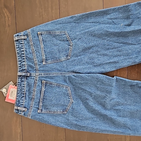 NWT WOMEN'S EDIKTED CLASSIC BLUE WIDE LEG JEANS DENIM SZ SMALL $110 - Picture 4 of 5
